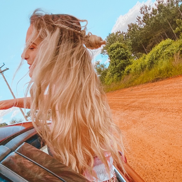 Meet your Posher, Haley - Picture 9 of 9